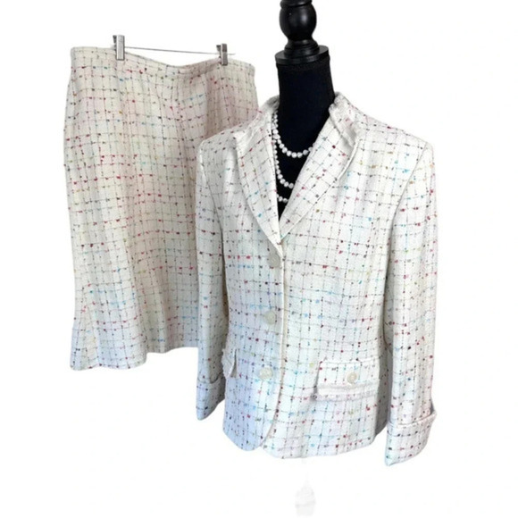 Sag Harbor 18/20 ivory with multi color skirt & blazer professional suit - Picture 2 of 9